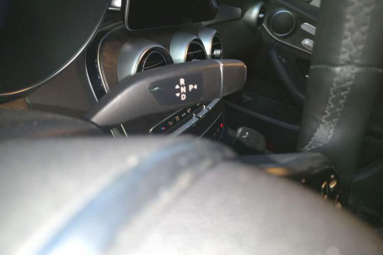 Used Mercedes-Benz C-Class 2020 Facelifted C 260 Estate Gear Lever