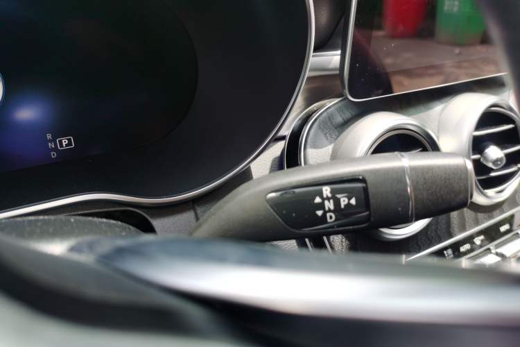 Used Mercedes-Benz C-Class 2020 C 260 Coupe Gear Lever