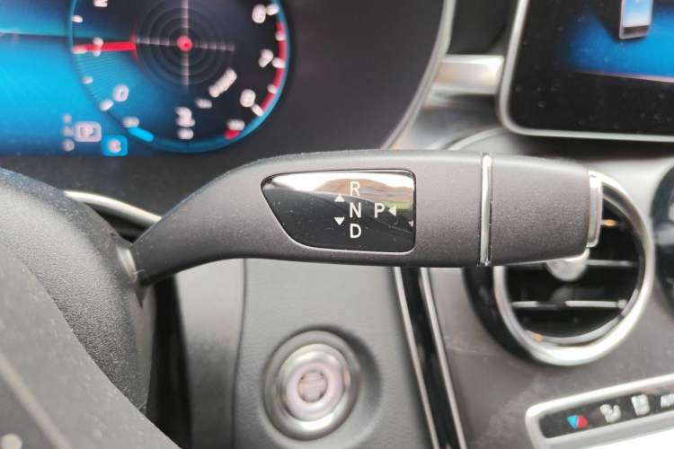 Used Mercedes-Benz C-Class 2020 C 200 L Fashion Edition Sport Version Gear Lever