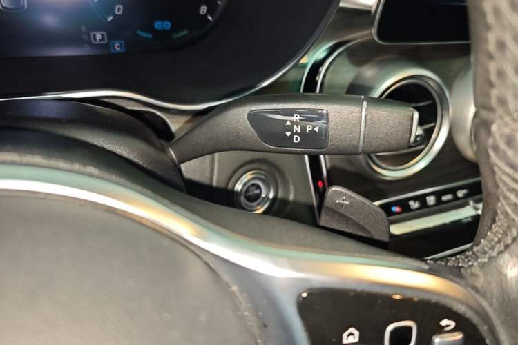 Used Mercedes-Benz C-Class 2020 Facelifted C 260 Estate Gear Lever