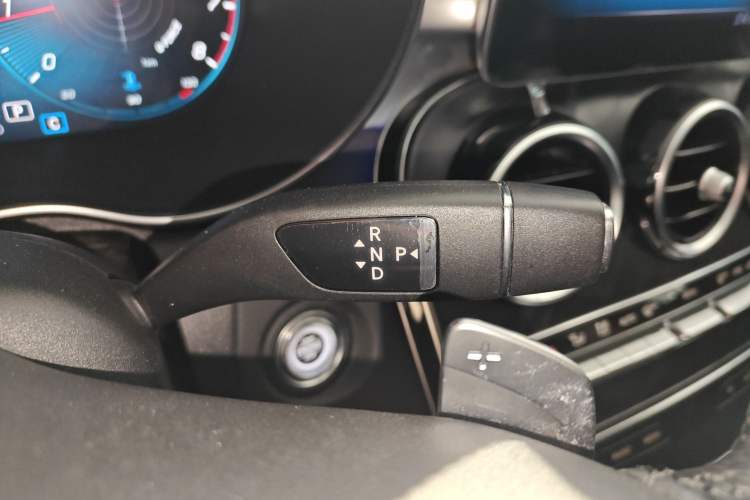 Used Mercedes-Benz C-Class 2020 Restyled C 200 L Fashion Edition Sport Version Gear Lever