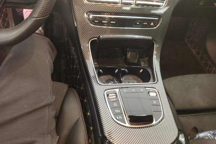 Used Mercedes-Benz C-Class 2020 Restyled C 260 Sport Edition Gear Lever