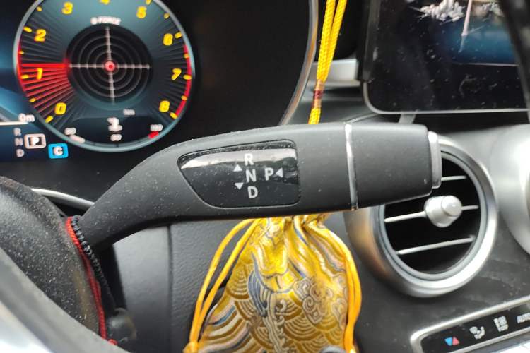 Used Mercedes-Benz C-Class 2020 C 260 Estate Gear Lever