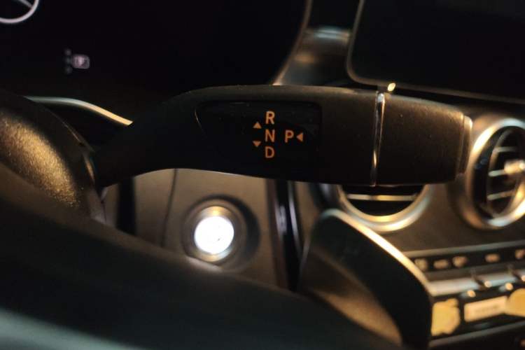 Used Mercedes-Benz C-Class 2020 C 260 Coupe Gear Lever