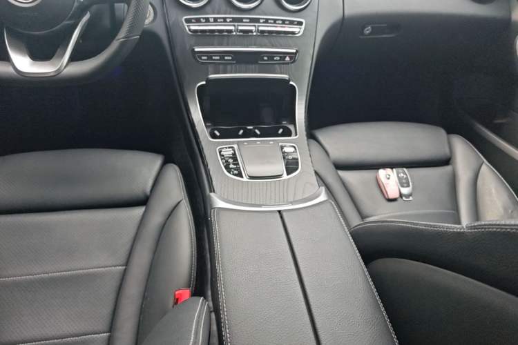 Used Mercedes-Benz C-Class 2020 Restyled C 200 L Fashion Edition Sport Version Gear Lever