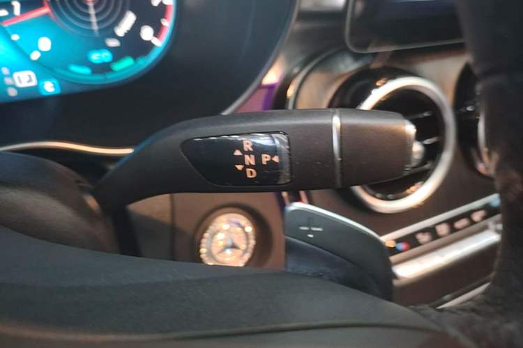Used Mercedes-Benz C-Class 2020 Restyled C 260 L Sport Edition Gear Lever