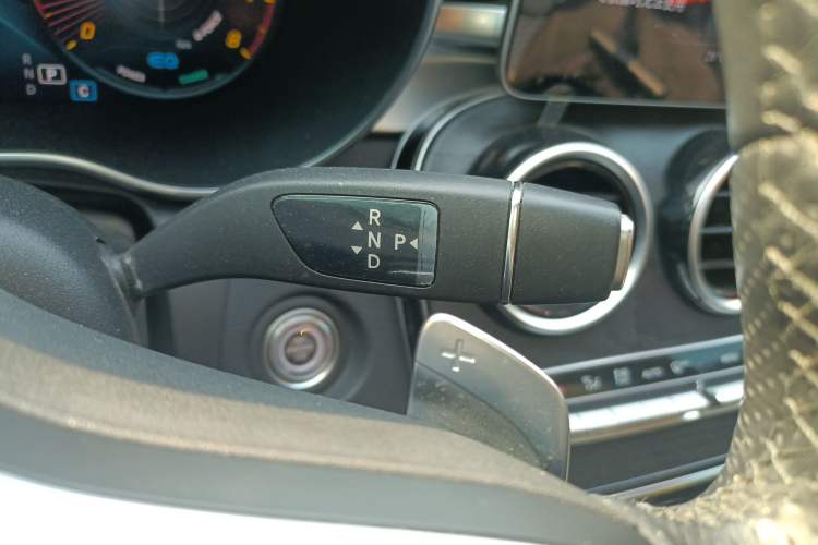 Used Mercedes-Benz C-Class 2020 C 260 L Sport Edition Gear Lever