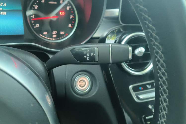 Used Mercedes-Benz C-Class 2020 C 200 L Dynamic Sport Edition Gear Lever