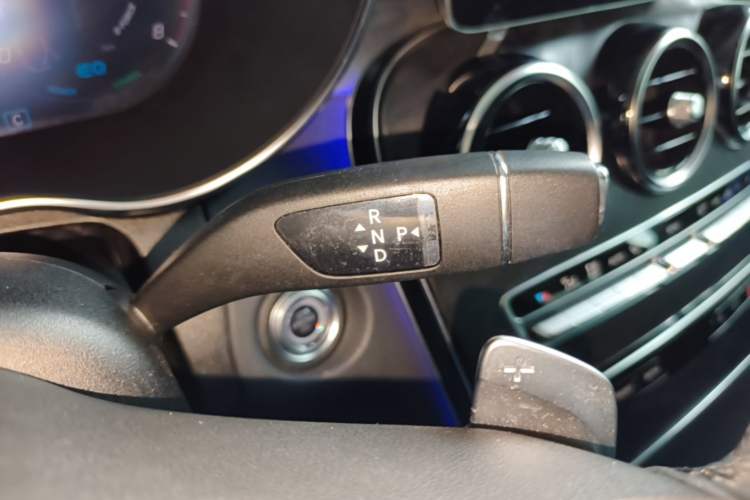 Used Mercedes-Benz C-Class 2020 Restyled C 260 L Sport Edition Gear Lever