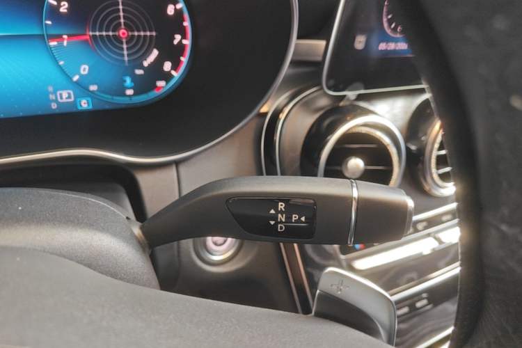 Used Mercedes-Benz C-Class 2020 C 200 L Fashion Edition Sport Version Gear Lever