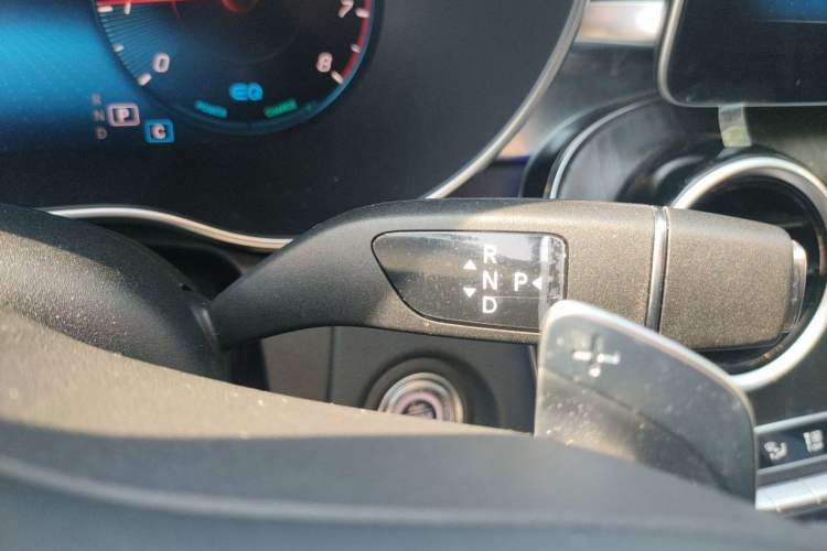 Used Mercedes-Benz C-Class 2020 Restyled C 260 L Sport Edition Gear Lever