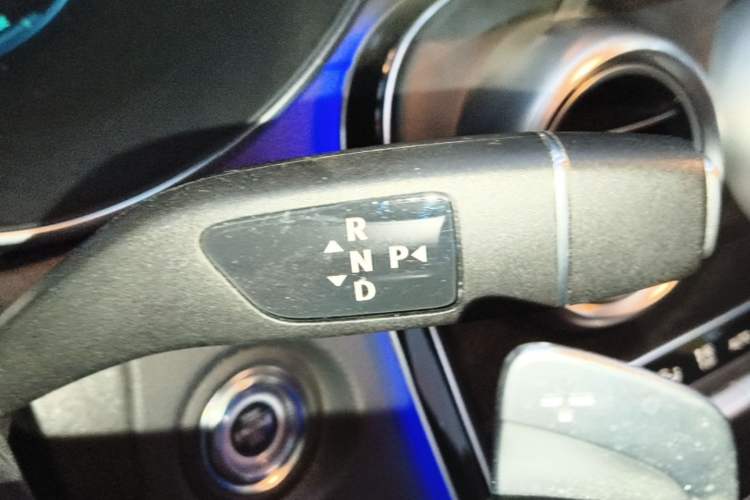 Used Mercedes-Benz C-Class 2020 C 260 Coupe Gear Lever