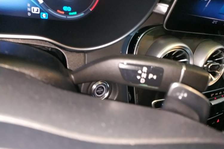 Used Mercedes-Benz C-Class 2020 C 260 Coupe Gear Lever