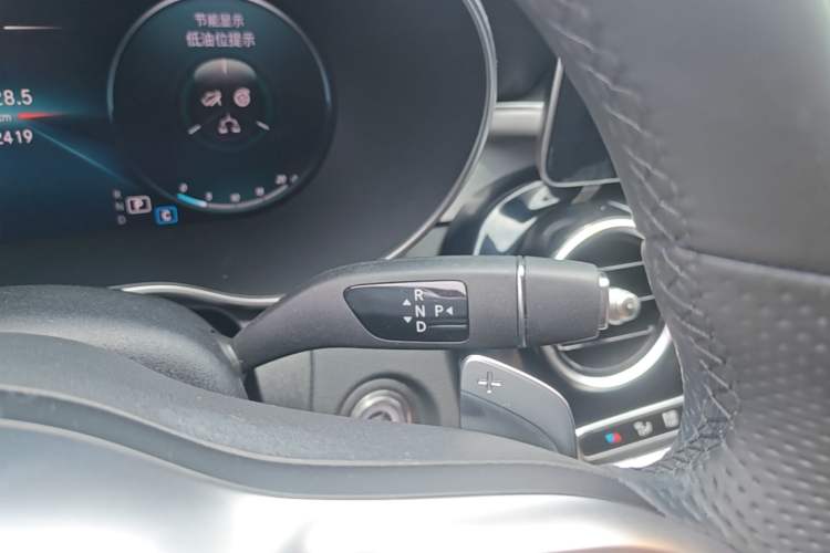 Used Mercedes-Benz C-Class 2020 Restyled C 260 Sport Edition Gear Lever