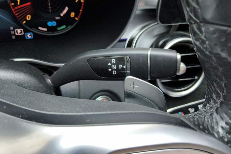 Used Mercedes-Benz C-Class 2020 C 260 L Sport Edition Gear Lever