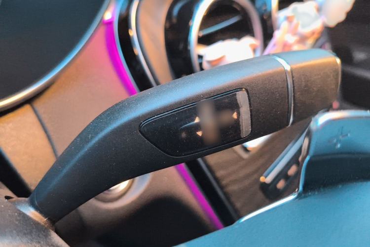 Used Mercedes-Benz C-Class 2020 Restyled C 260 L Sport Edition Gear Lever