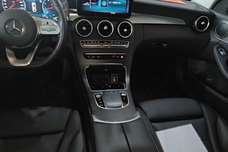 Used Mercedes-Benz C-Class 2020 Restyled C 260 L Sport Edition Gear Lever