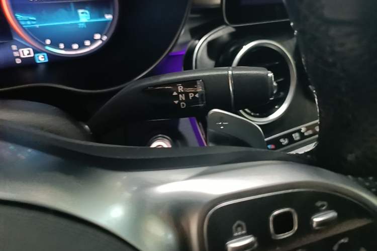Used Mercedes-Benz C-Class 2020 Restyled C 260 L Sport Edition Gear Lever