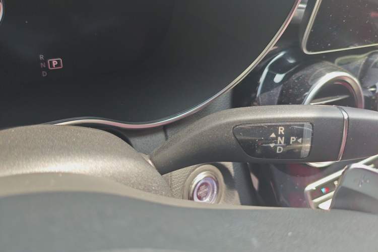 Used Mercedes-Benz C-Class 2020 C 260 Sport Edition Gear Lever