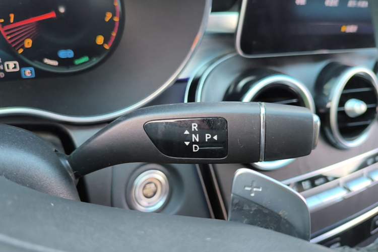 Used Mercedes-Benz C-Class 2020 C 260 L Sport Edition Gear Lever