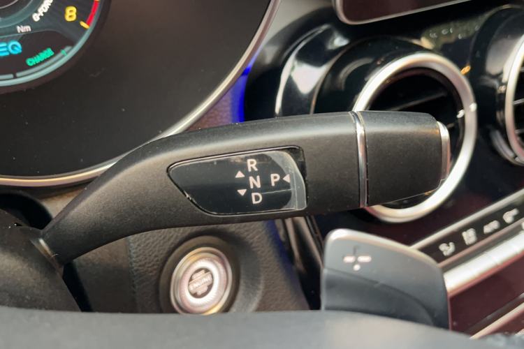 Used Mercedes-Benz C-Class 2020 C 260 Sport Edition Gear Lever