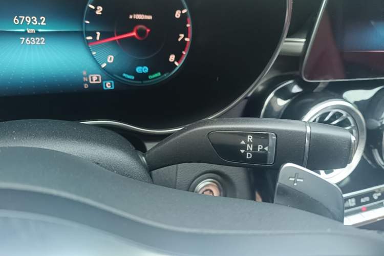 Used Mercedes-Benz C-Class 2020 Restyled C 260 Sport Edition Gear Lever