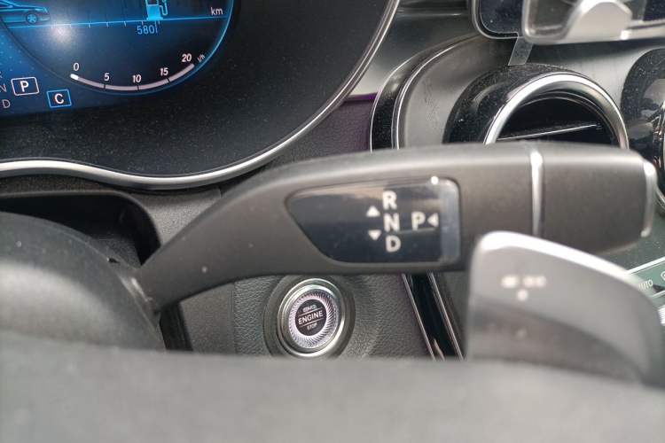 Used Mercedes-Benz C-Class 2020 Restyled C 260 L Sport Edition Gear Lever