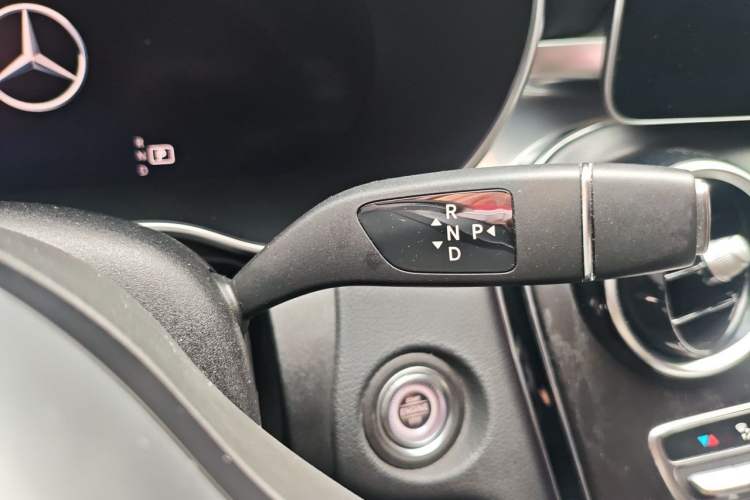 Used Mercedes-Benz C-Class 2020 C 200 L Fashion Edition Sport Version Gear Lever