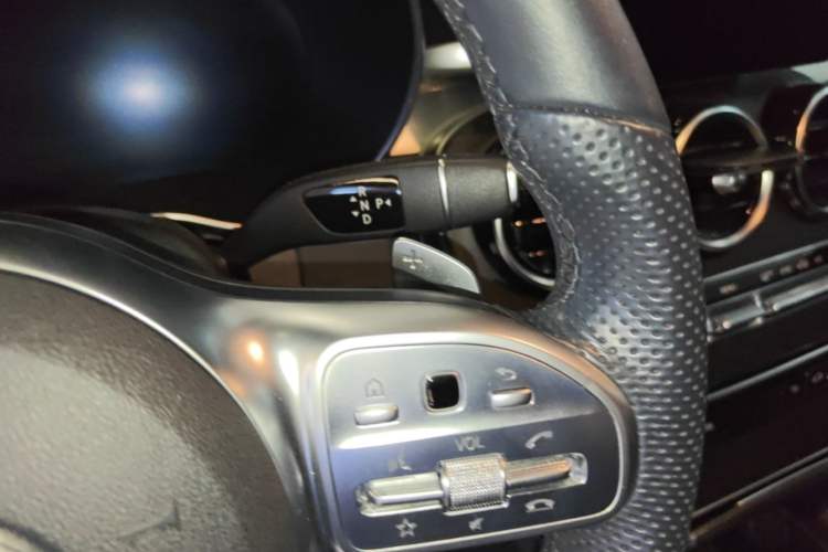 Used Mercedes-Benz C-Class 2020 Restyled C 200 L Fashion Edition Sport Version Gear Lever