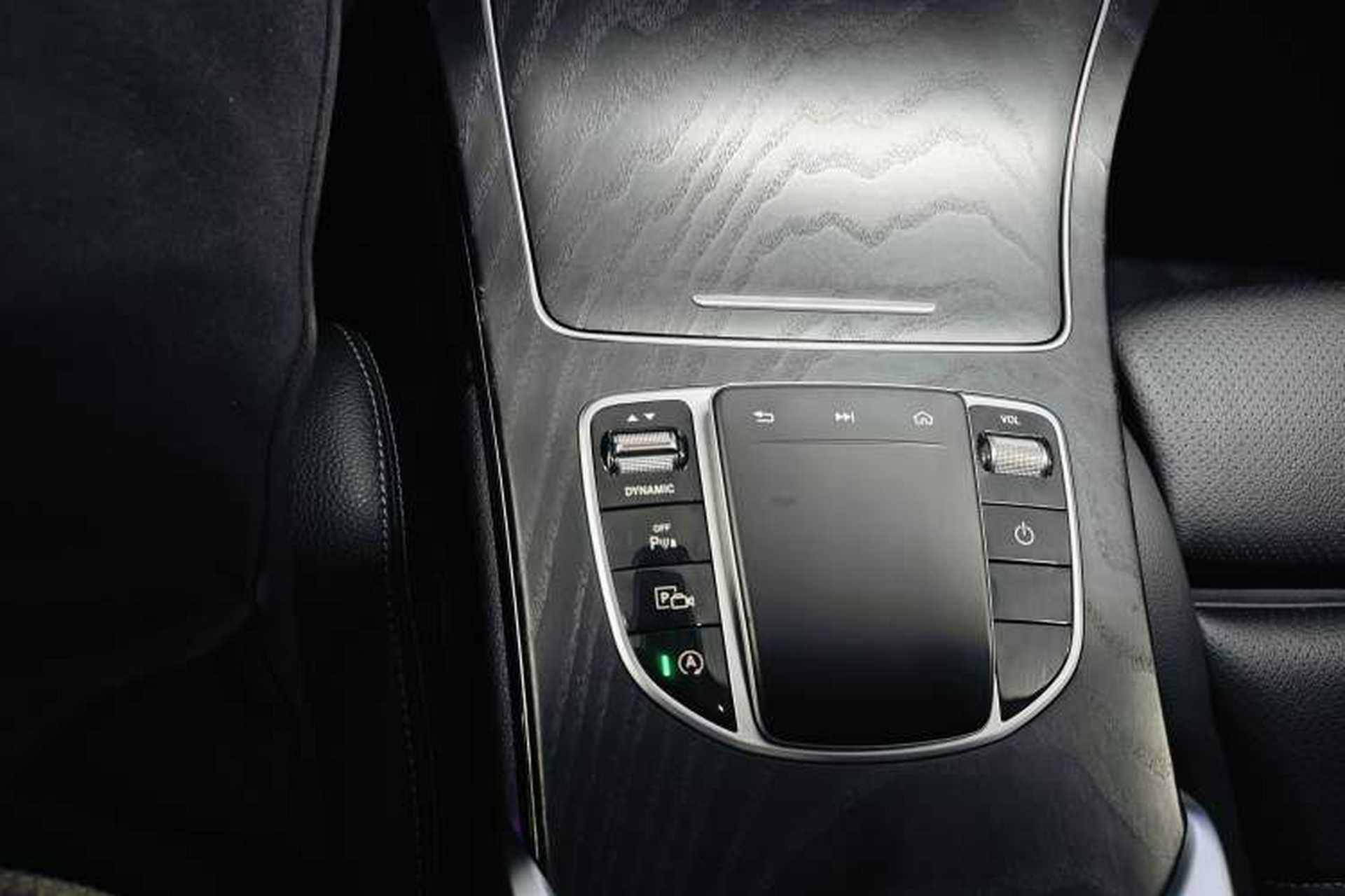 Used Mercedes-Benz C-Class 2020 Restyled C 200 L Fashion Edition Sport Version Gear Lever