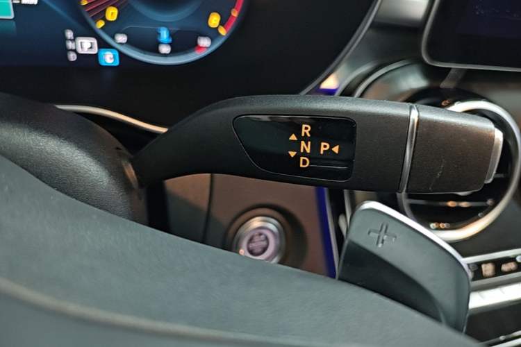 Used Mercedes-Benz C-Class 2020 Restyled C 200 L Fashion Edition Sport Version Gear Lever