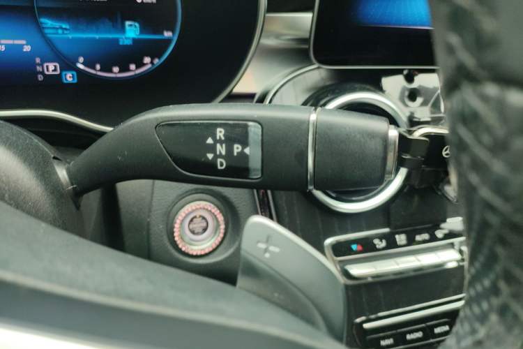Used Mercedes-Benz C-Class 2020 Restyled C 260 L Sport Edition Gear Lever
