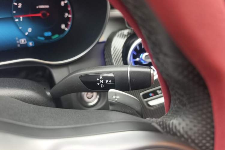 Used Mercedes-Benz C-Class 2020 Restyled C 260 Sport Edition Gear Lever