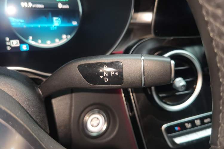 Used Mercedes-Benz C-Class 2020 Restyled C 260 L Sport Edition Gear Lever