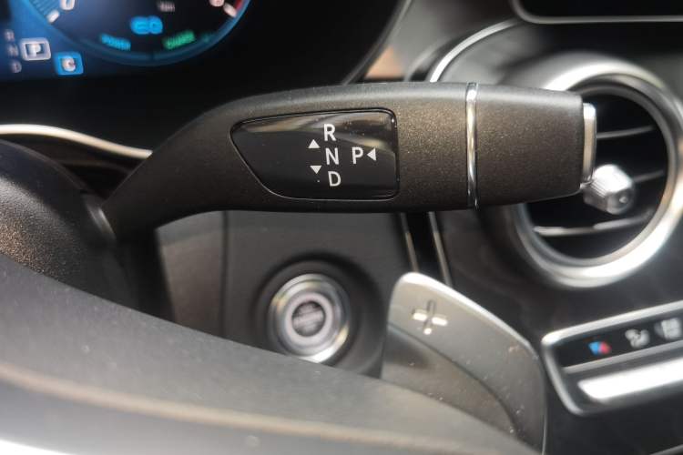 Used Mercedes-Benz C-Class 2020 C 260 Coupe Gear Lever