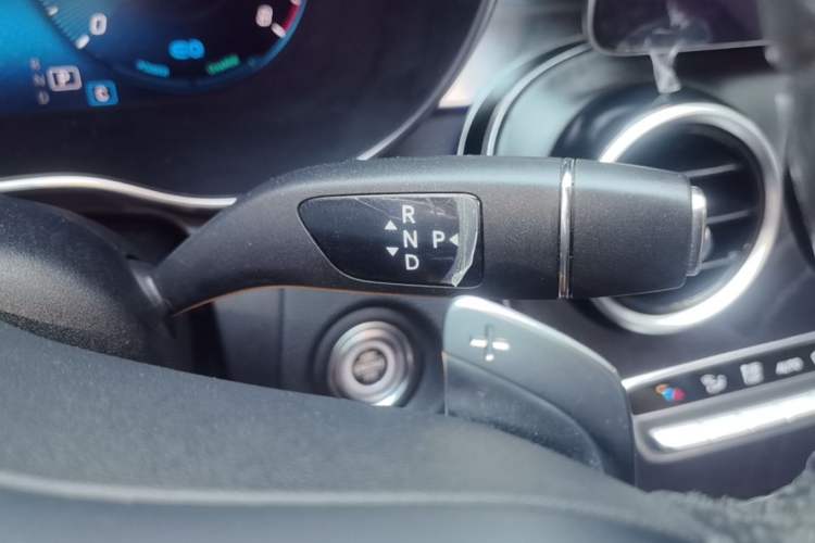 Used Mercedes-Benz C-Class 2020 Restyled C 260 L Sport Edition Gear Lever