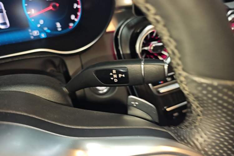 Used Mercedes-Benz C-Class 2020 Restyled C 200 L Fashion Edition Sport Version Gear Lever
