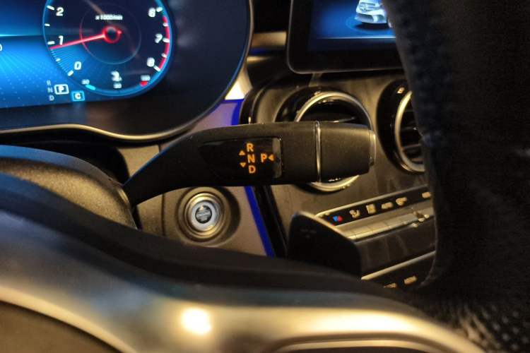 Used Mercedes-Benz C-Class 2020 Restyled C 200 L Fashion Edition Sport Version Gear Lever