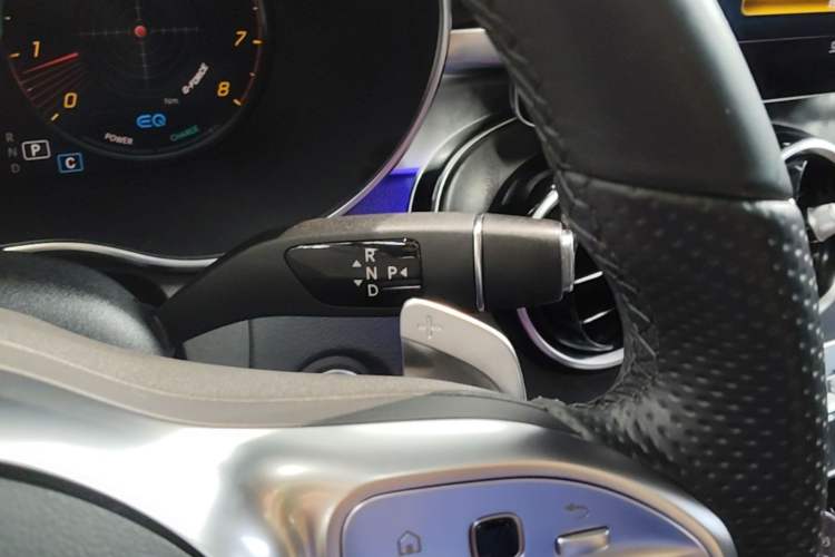 Used Mercedes-Benz C-Class 2020 Restyled C 260 L Sport Edition Gear Lever