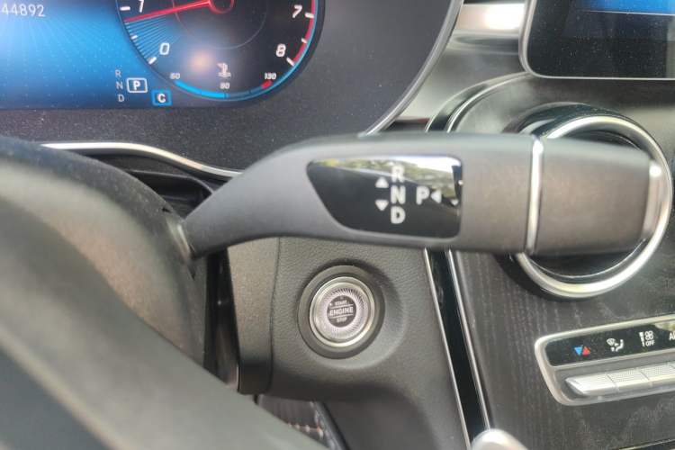 Used Mercedes-Benz C-Class 2020 Restyled C 200 L Fashion Edition Sport Version Gear Lever