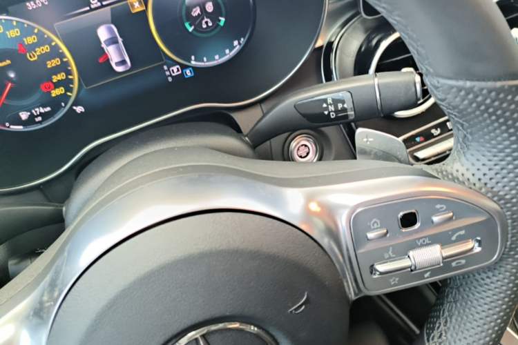 Used Mercedes-Benz C-Class 2020 Restyled C 260 L Sport Edition Gear Lever