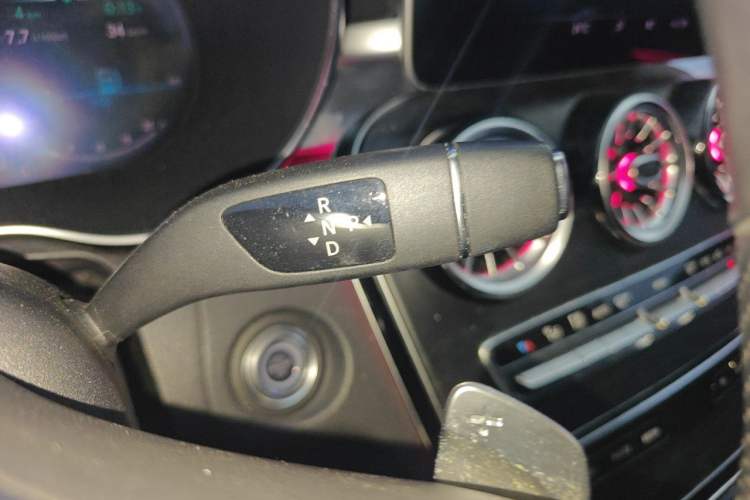Used Mercedes-Benz C-Class 2020 C 260 L Sport Edition Gear Lever