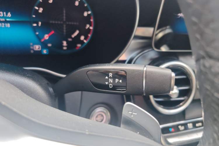 Used Mercedes-Benz C-Class 2020 C 200 L Fashion Edition Sport Version Gear Lever