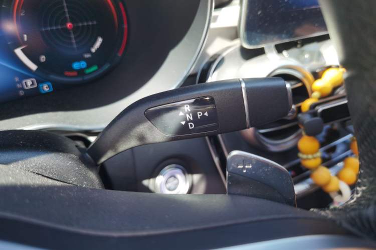 Used Mercedes-Benz C-Class 2020 C 260 Coupe Gear Lever