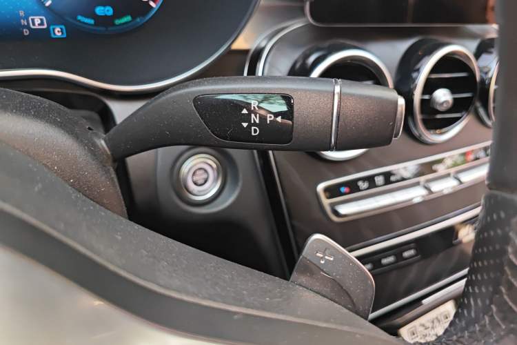 Used Mercedes-Benz C-Class 2020 C 260 L Sport Edition Gear Lever