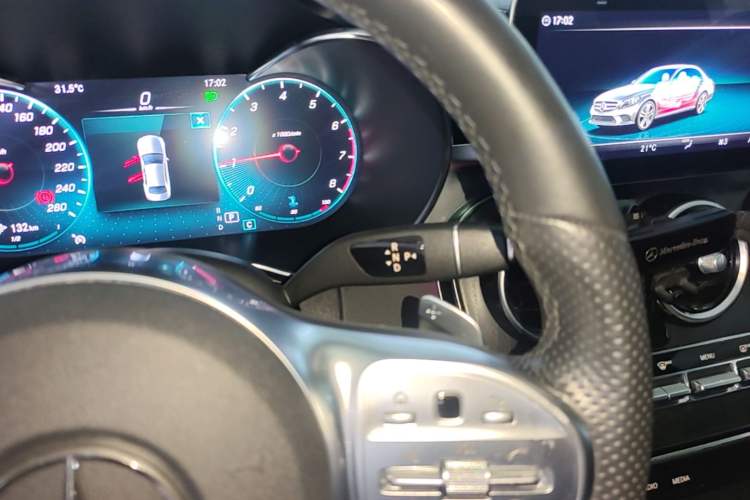 Used Mercedes-Benz C-Class 2020 Restyled C 200 L Fashion Edition Sport Version Gear Lever