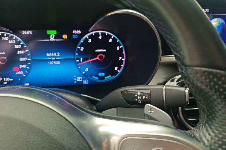 Used Mercedes-Benz C-Class 2020 C 260 Sport Edition Gear Lever