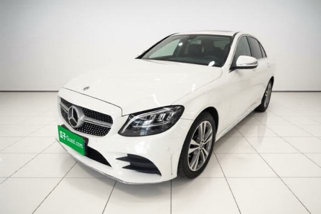 Ojetý Mercedes-Benz C-Class 2020 C 200 L Fashion Edition Sport Version