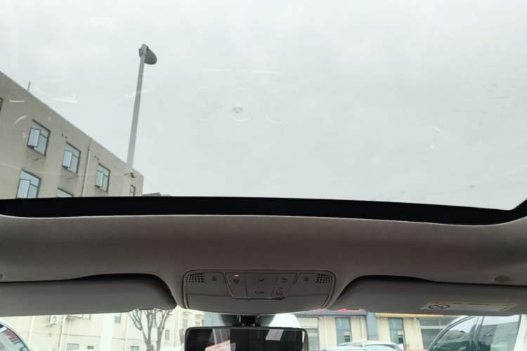 Used Mercedes-Benz C-Class 2020 C 260 L Sport Edition Headliner