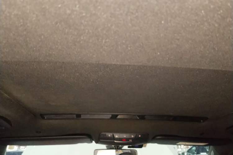 Used Mercedes-Benz C-Class 2020 C 260 Sport Edition Headliner